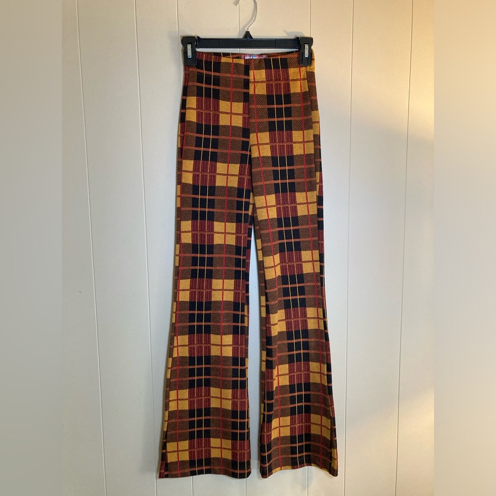 Urban Outfitters Women's Pull On Plaid Red and Yellow Flare Pants Sz XS